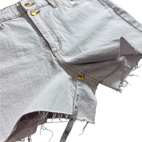 Universal threads vintage midi Jean shorts white size 12/31 - Picture 16 of 16